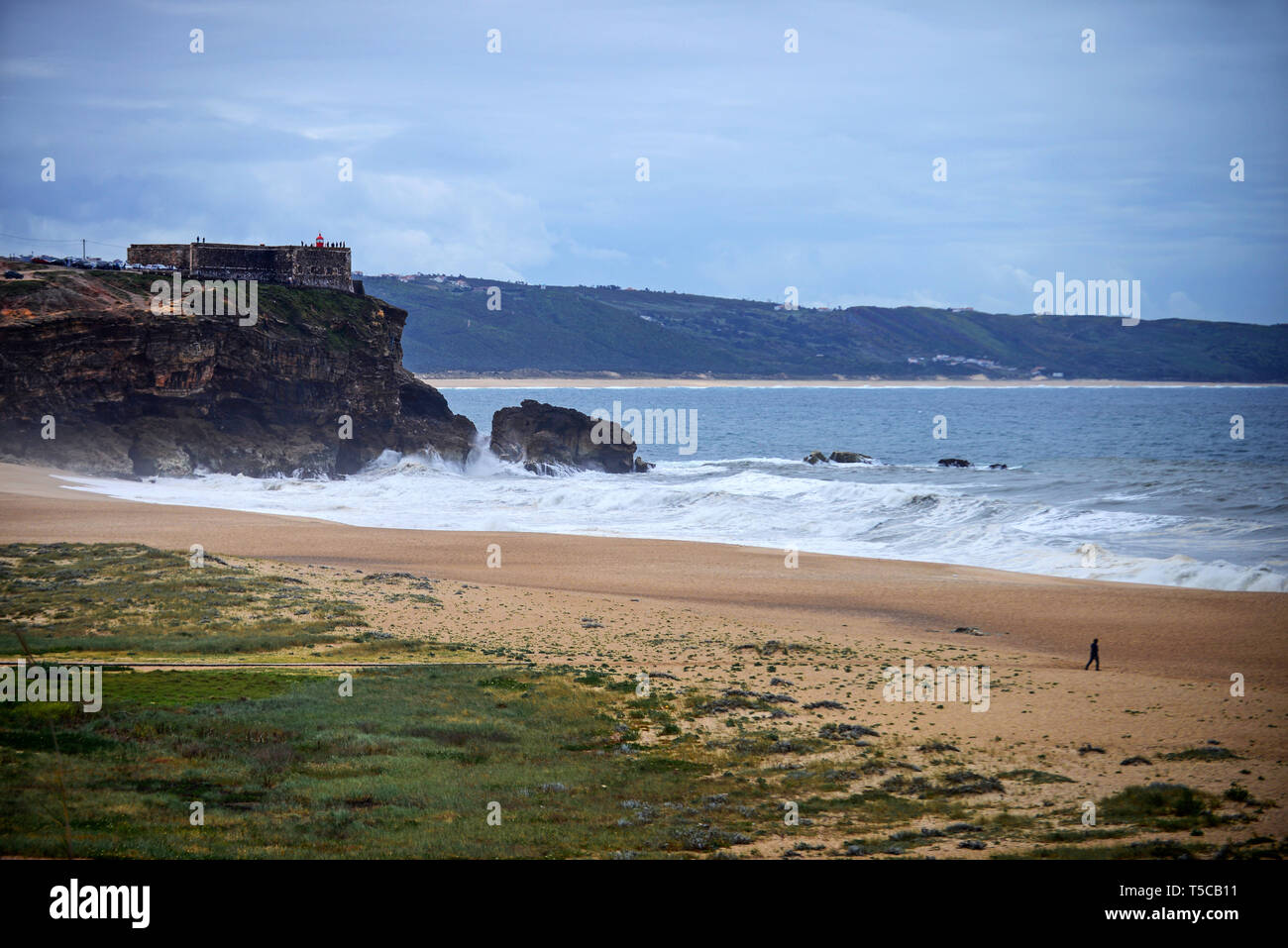 Praia do Norte (North Beach) in Nazare, Portugal Stock Photo - Alamy