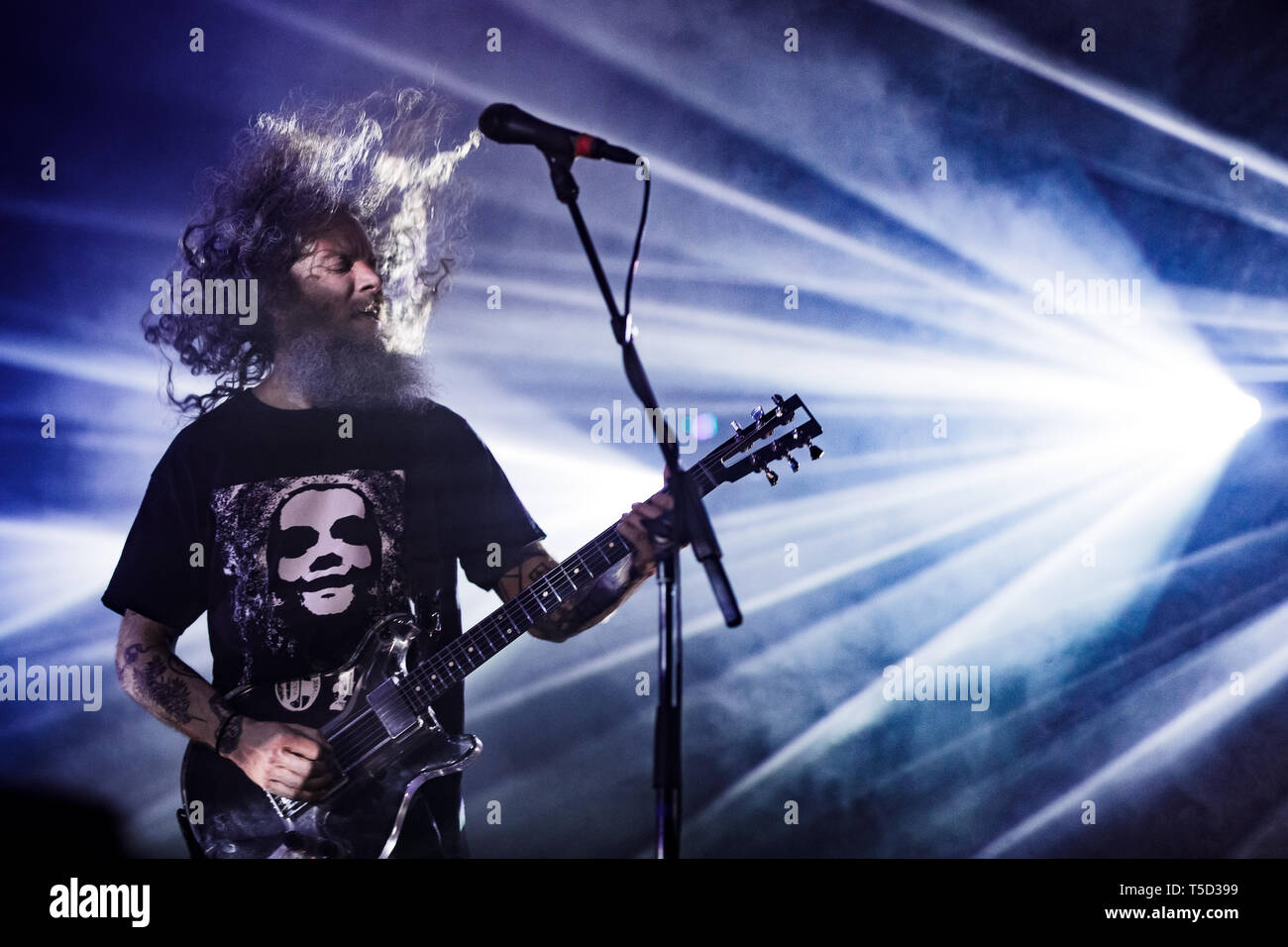Doom metal deals guitar