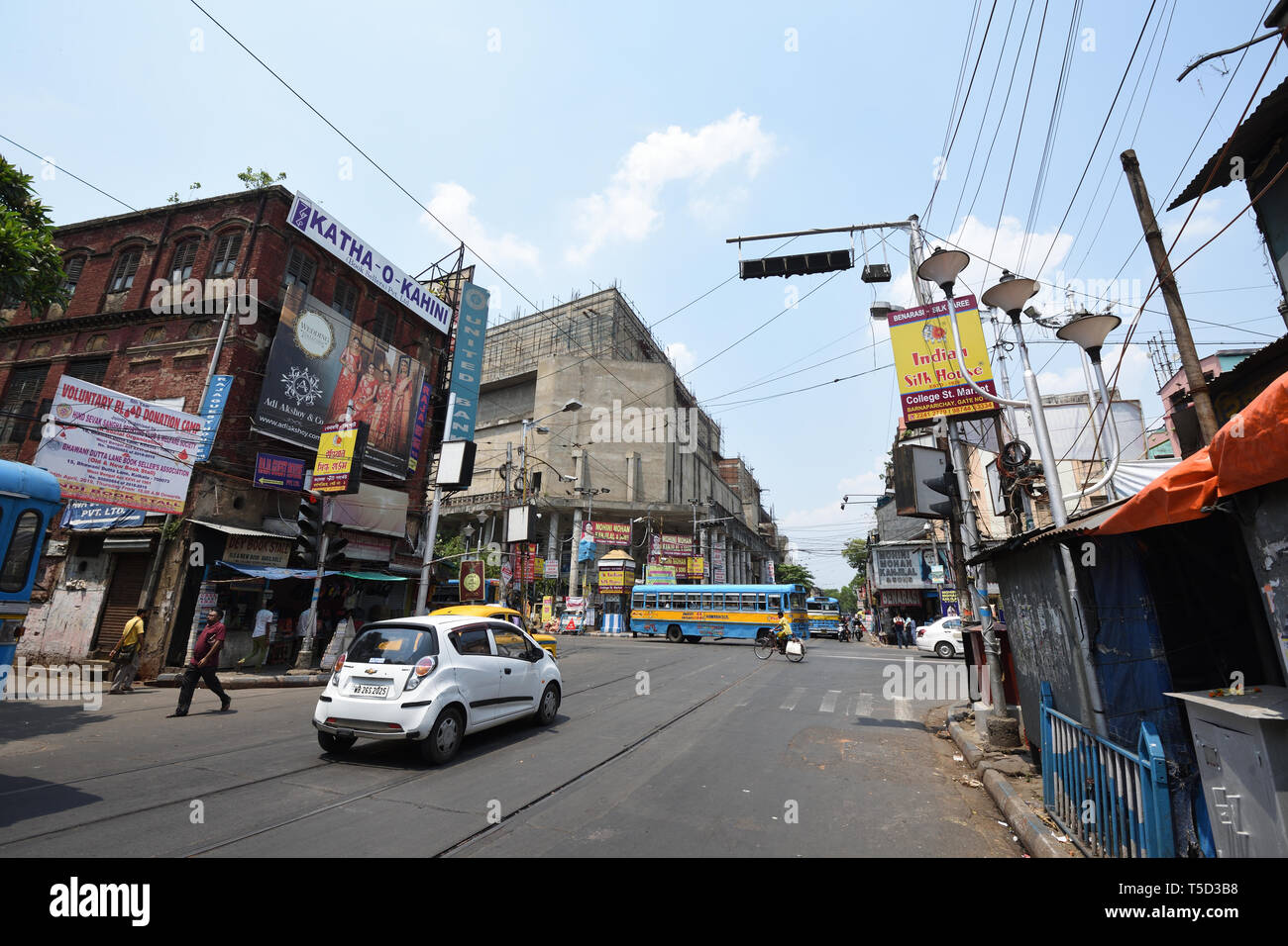 College Street and MG Road Crossing, Kolkata, India Stock Photo Alamy
