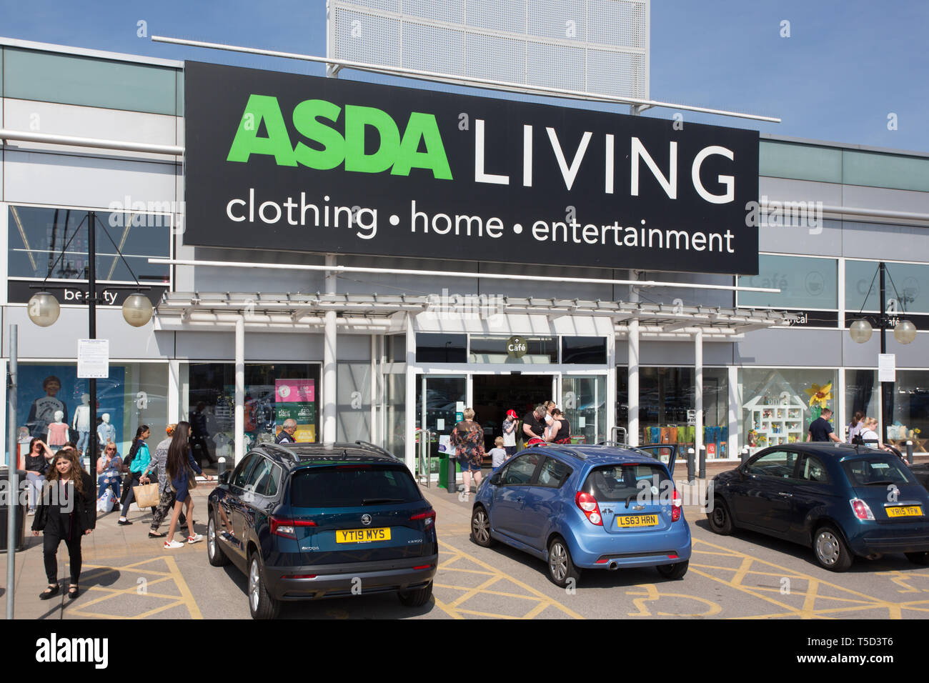 Parkgate Shopping, Rotherham Stock Photo Alamy