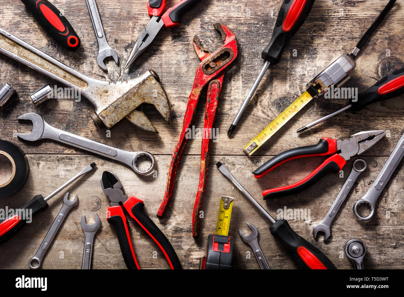 Building tools hi-res stock photography and images - Alamy