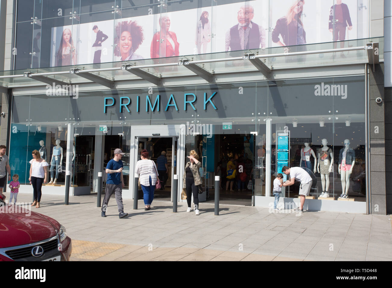 Parkgate Shopping Park, Stadium Way, Rotherham Stock Photo - Alamy