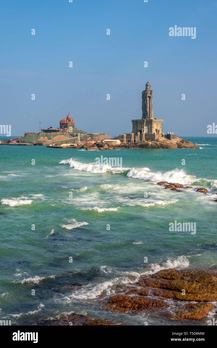 Vertical view of the Vivekananda rock memorial and Thiruvalluvar Statue
