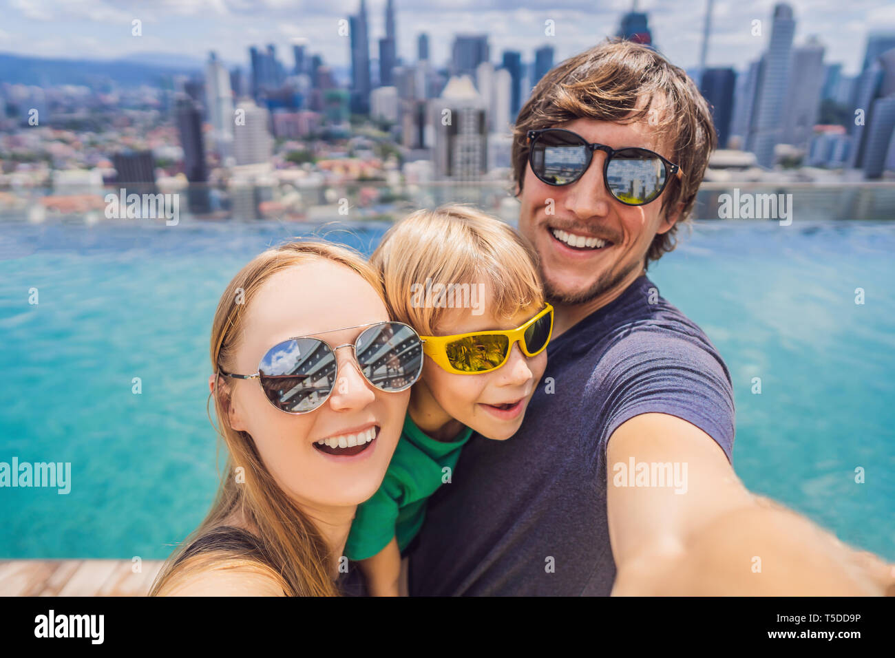 Family Smiling Outdoors High Resolution Stock Photography and Images ...