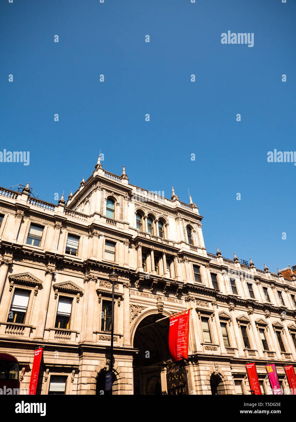 Royal Academy of Arts, Burlington House, Piccadilly Mayfair, London, England, UK, GB. Stock Photo