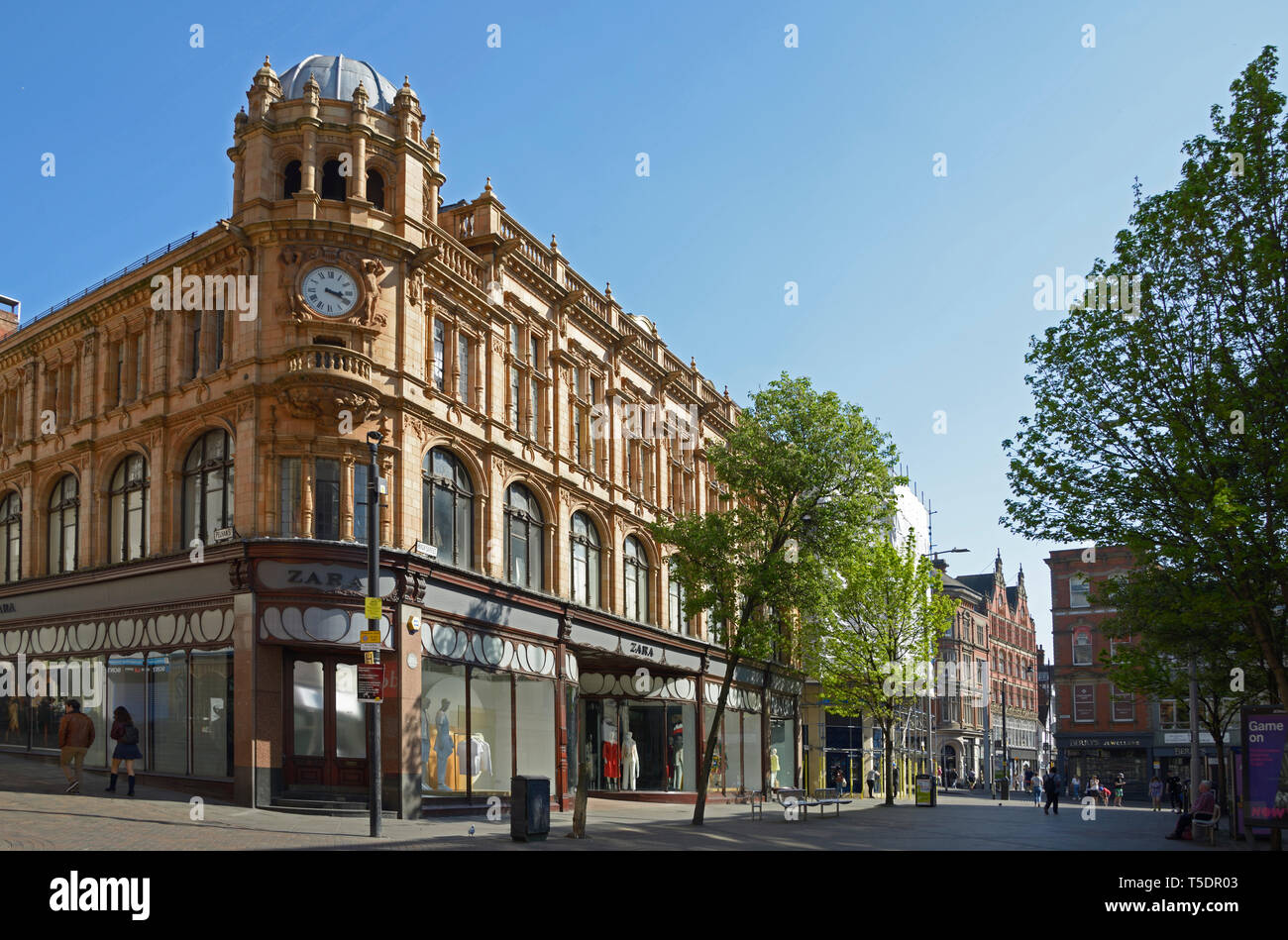 Boots chemist nottingham hi-res stock photography and images - Alamy