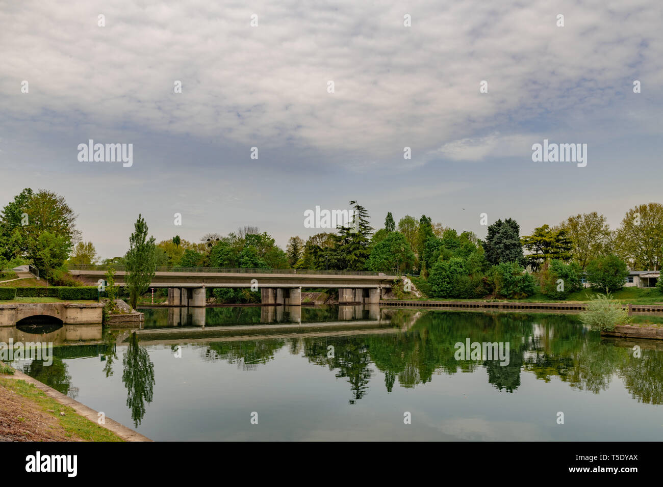 La Seine à Bougival Stock Photo Alamy