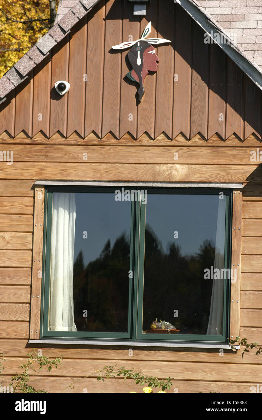 Details On Wooden Cabin In Upstate New York Usa Stock Photo