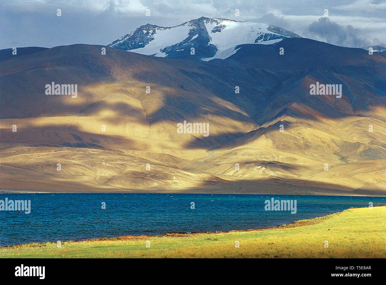 Lake on Kailash Mansarovar trek Tibet Stock Photo Alamy