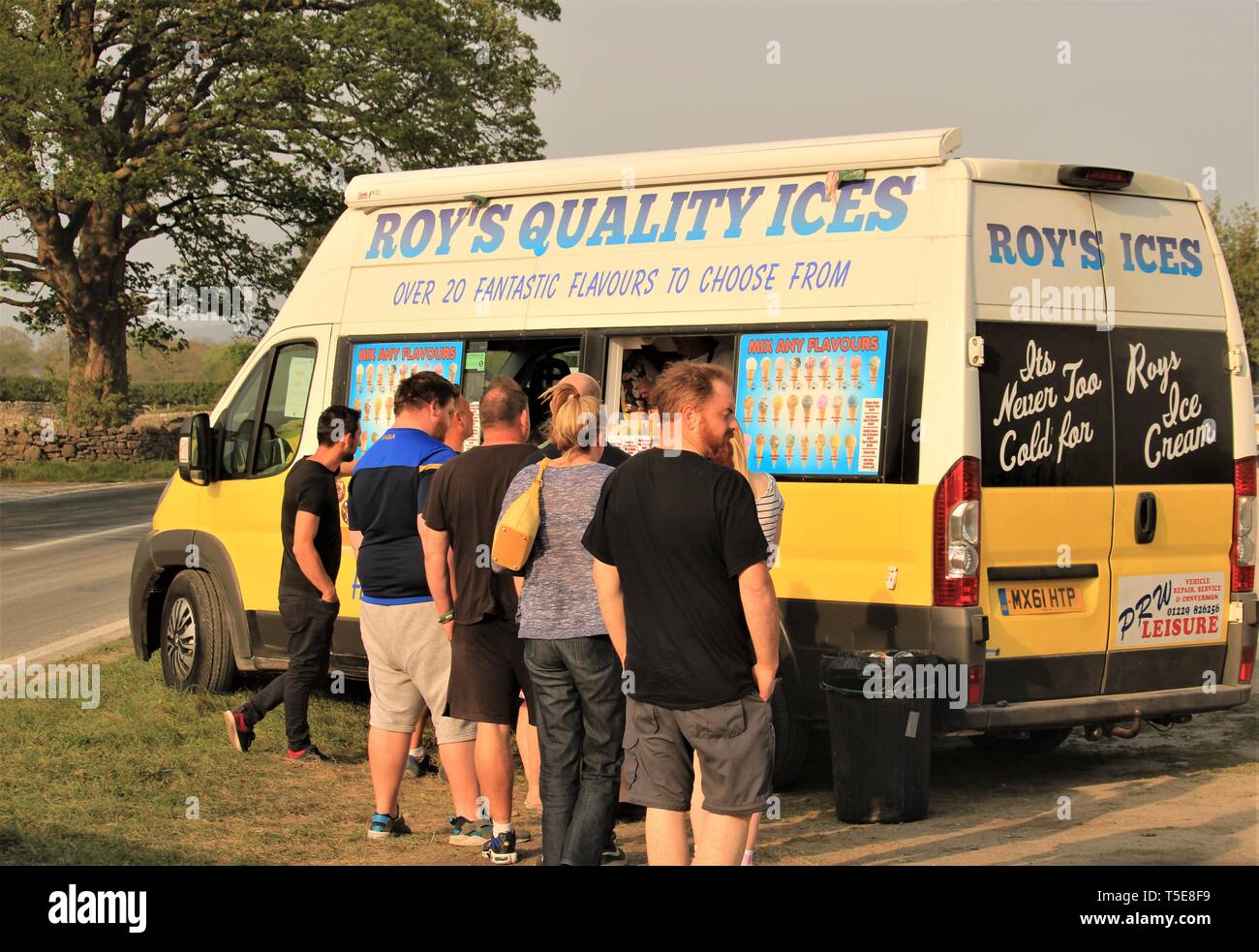 Quality ices hi-res stock photography and images - Alamy