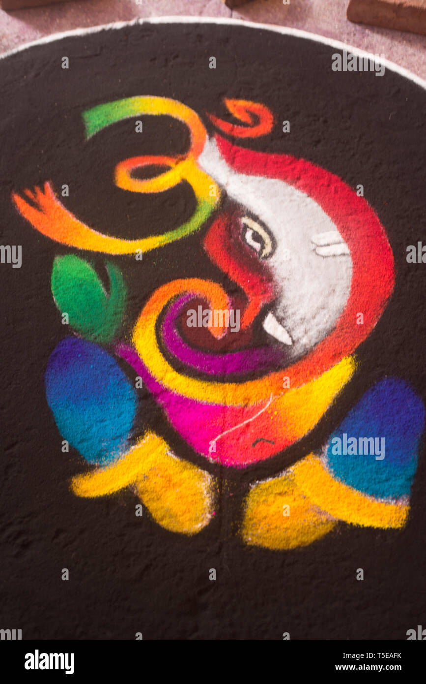 Rangoli design hi-res stock photography and images - Page 16 - Alamy
