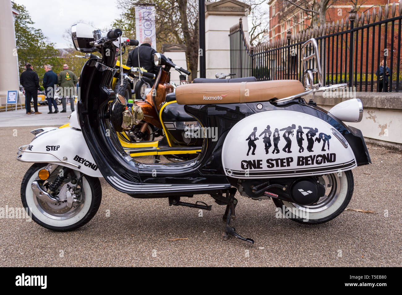 Mopeds uk hires stock photography and images Alamy