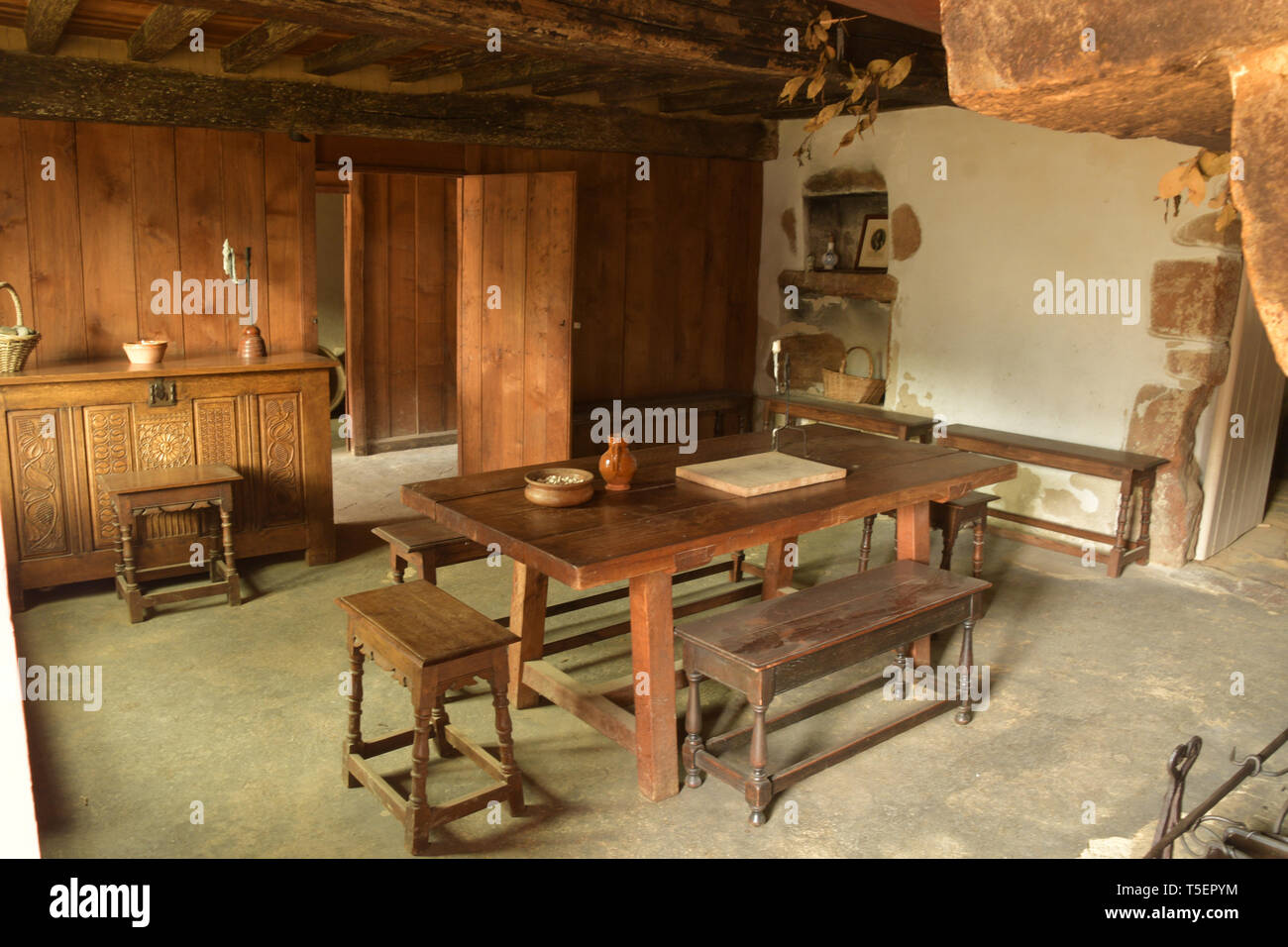 Typical interior of a mid17th century farmhouse at the Hamptonne House ...