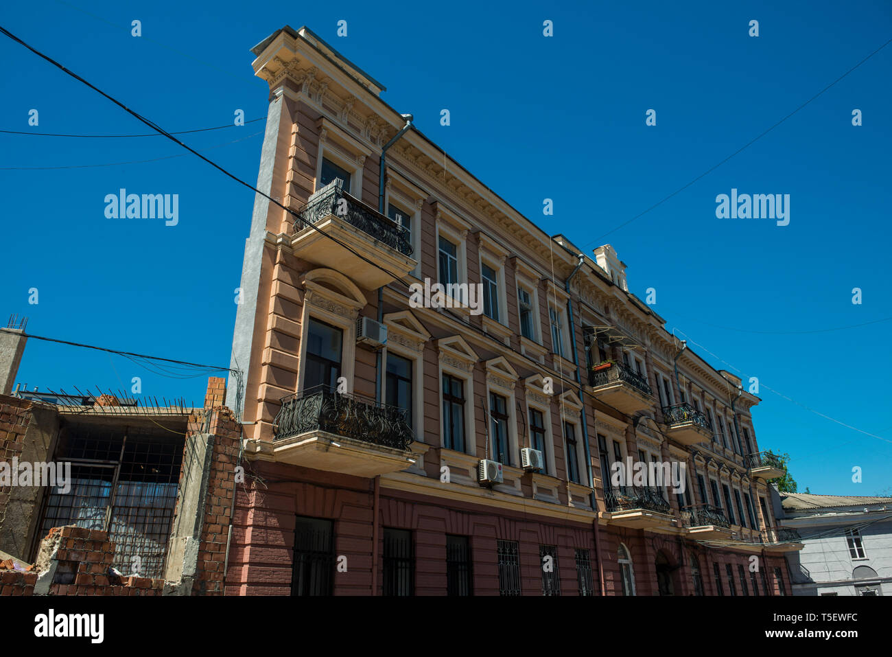 Ukraine, Odessa, House with one wall Stock Photo Alamy
