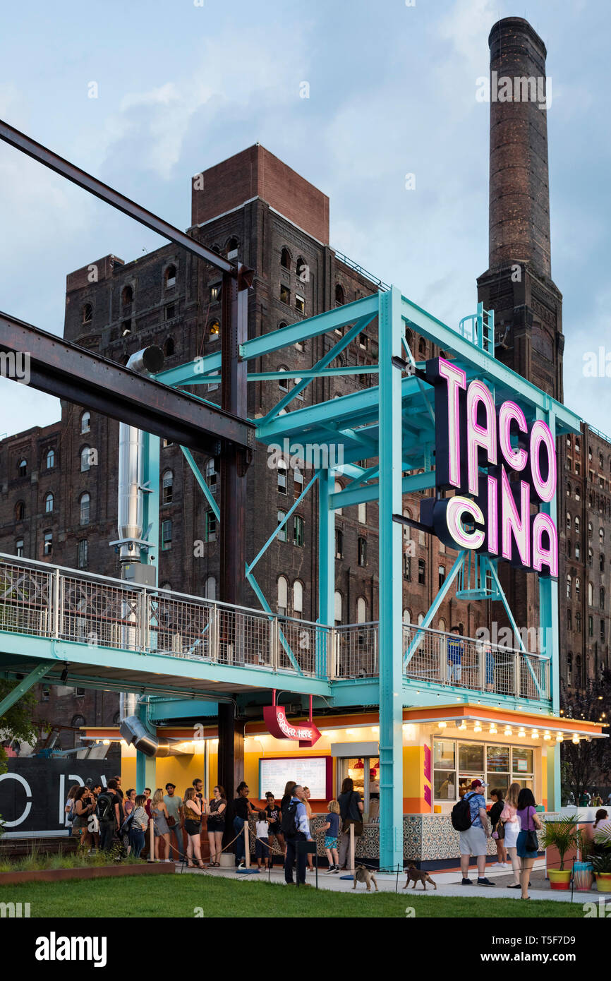 Domino sugar factory hires stock photography and images Alamy