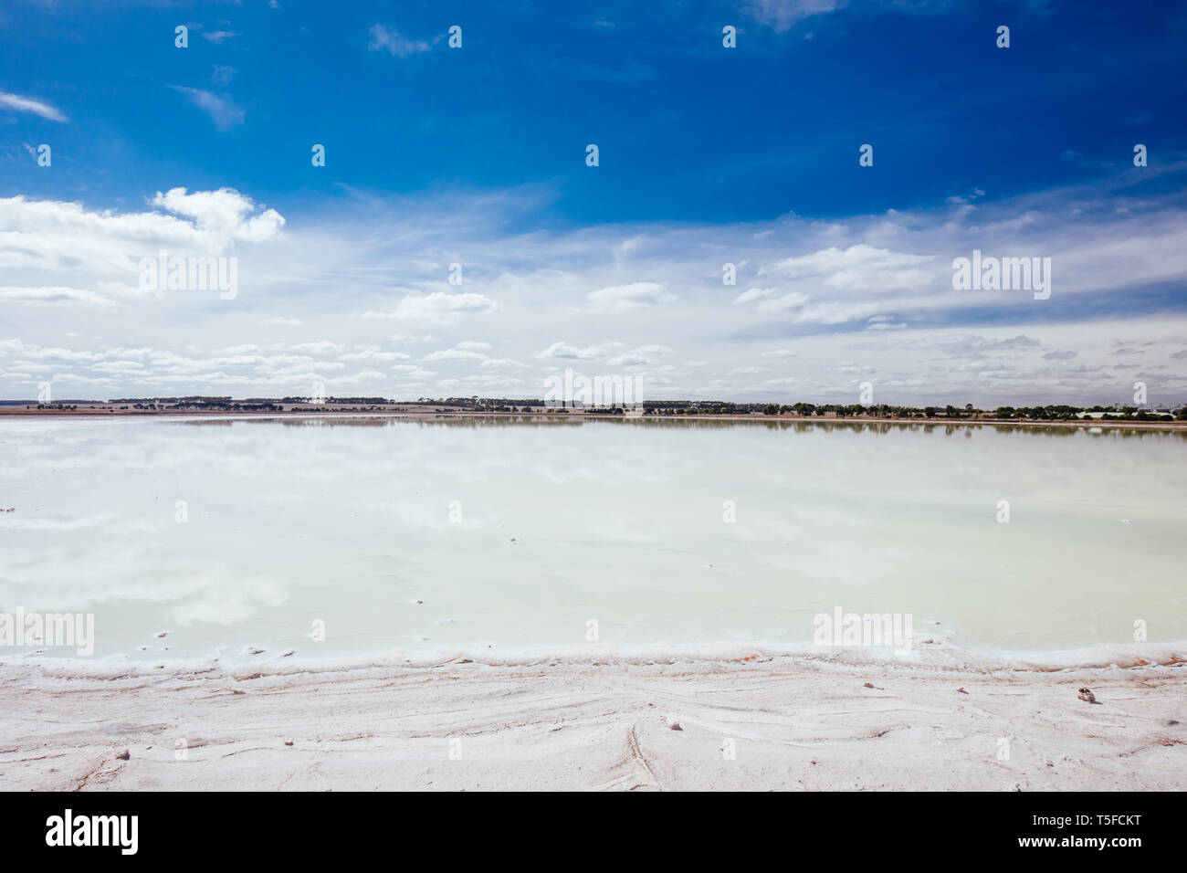 Bolac lake hi-res stock photography and images - Alamy