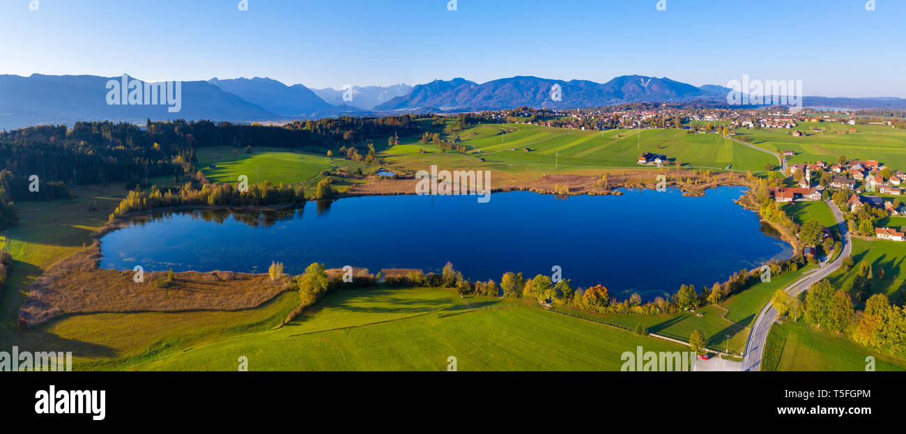 Germany, Upper Bavaria, Alpine foreland, Aerial view of Froschhausen, Froschhauser See, Murnau at Staffelsee in the background Stock Photo