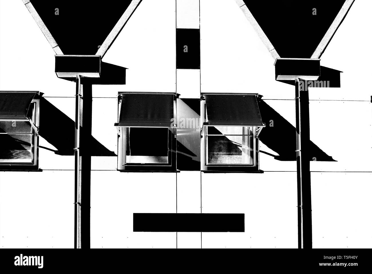 Triangular roofing hi-res stock photography and images - Alamy