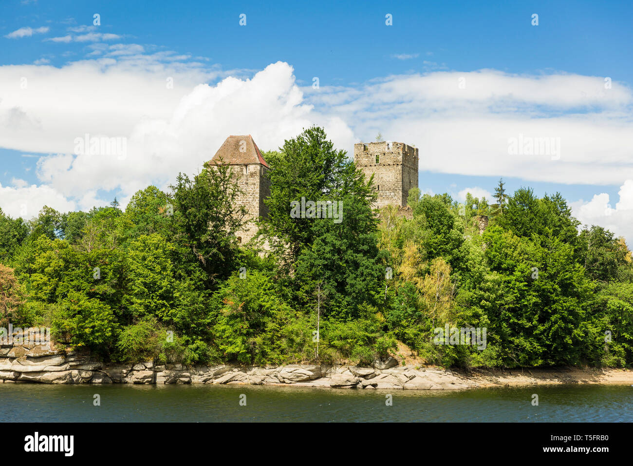 Austria, Lower Austria, Waldviertel, Ottenstein Reservoir, castle Lichtenfels Stock Photo