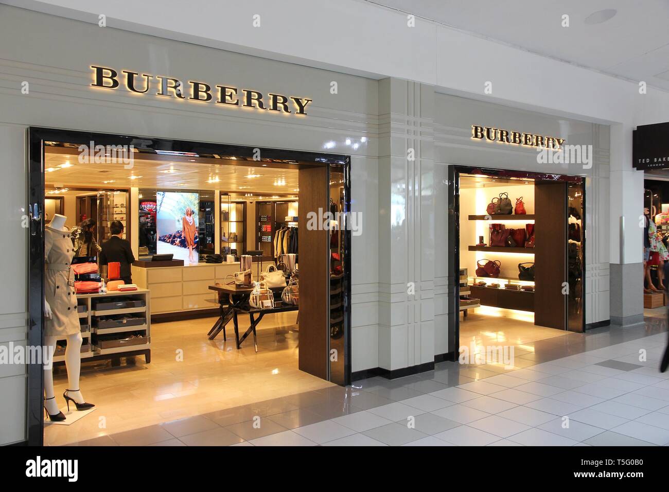 LONDON, UK - APRIL 16, 2014: Burberry fashion store at London Heathrow  Airport, UK. Burberry exists since 1856 and has 473 stores Stock Photo -  Alamy