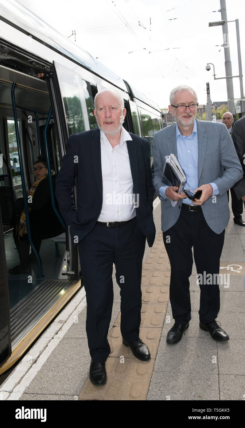 Jeremy Corbyn M.P. Leader of the Labour Party meet Nottingham City Transport staff and to inspect the city’s new eco buses Stock Photo