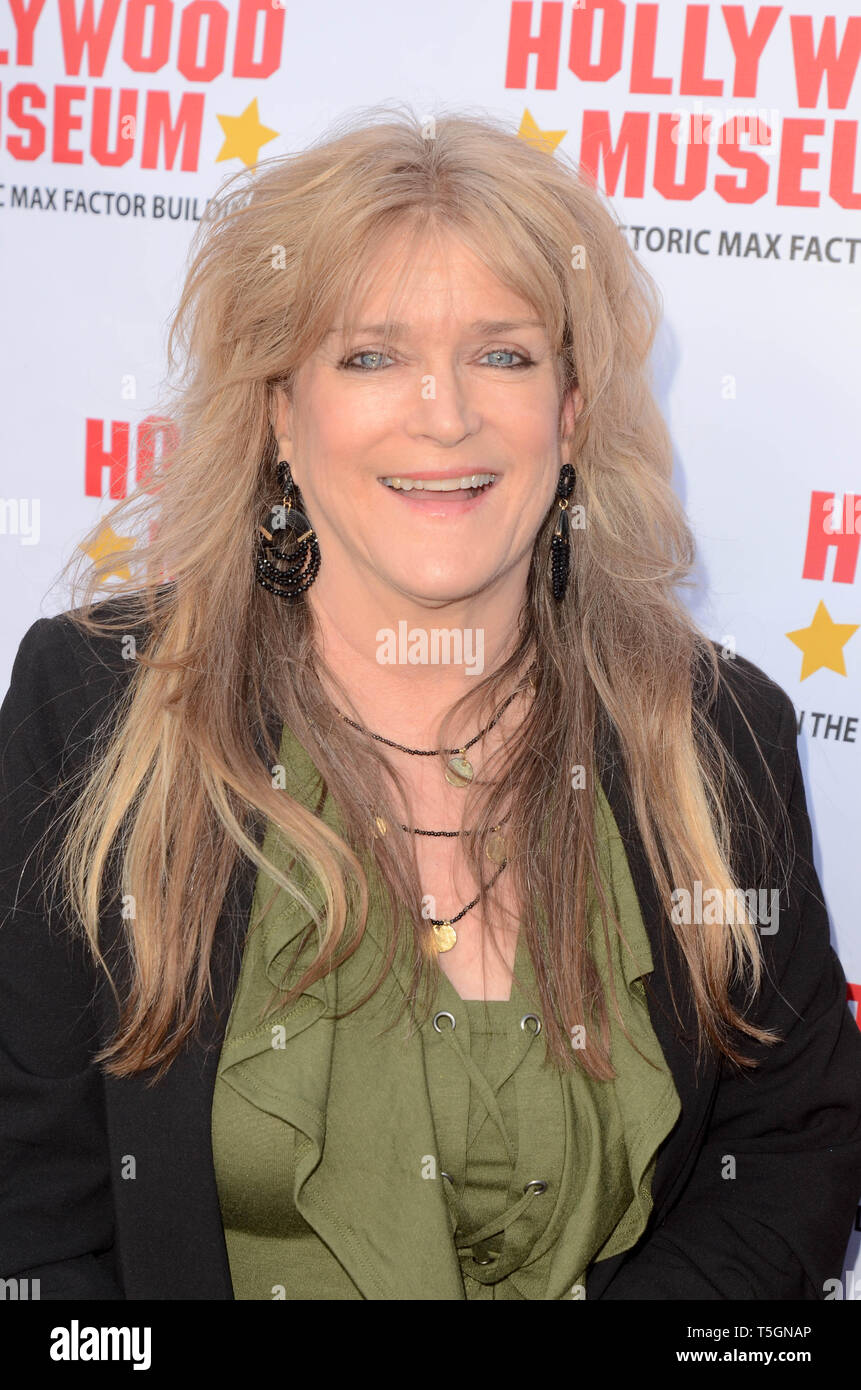 Susan olsen hi-res stock photography and images - Alamy