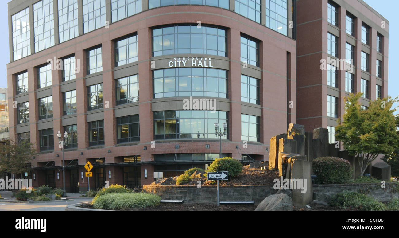 A Scene Of City Hall In Vancouver Washington Stock Photo Alamy