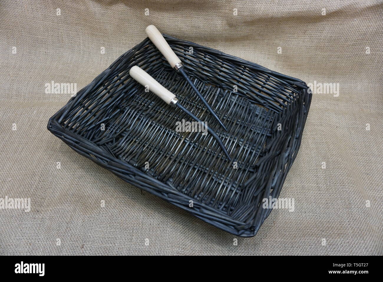 hand steel bodkin awls for willow basket weaving, one straight