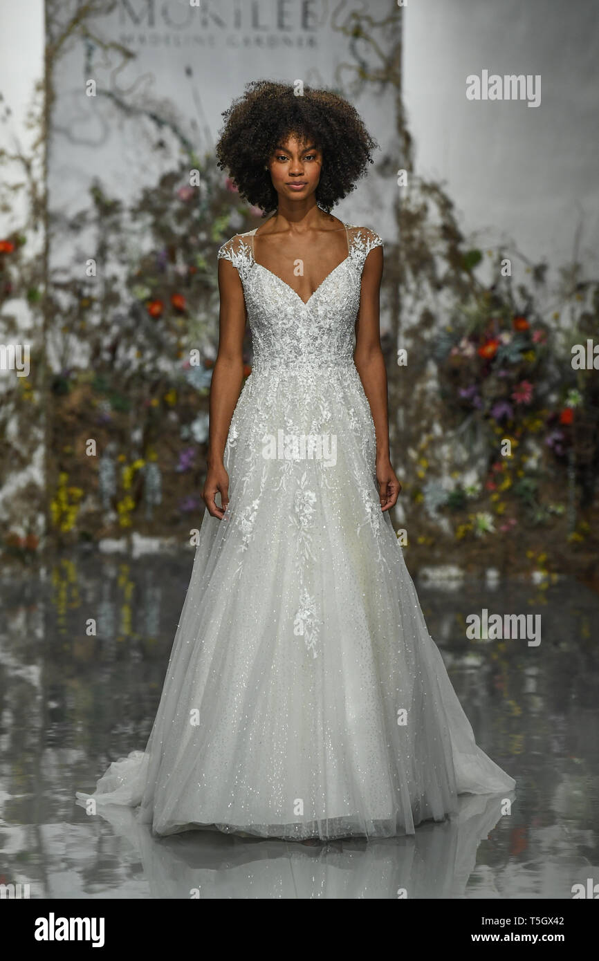 Madeline hi-res stock photography and images - Page 21 - Alamy, image size:866x1390