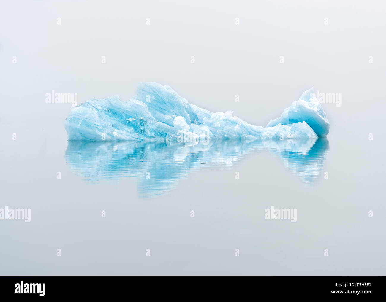 Ice floating on surface hi-res stock photography and images - Alamy
