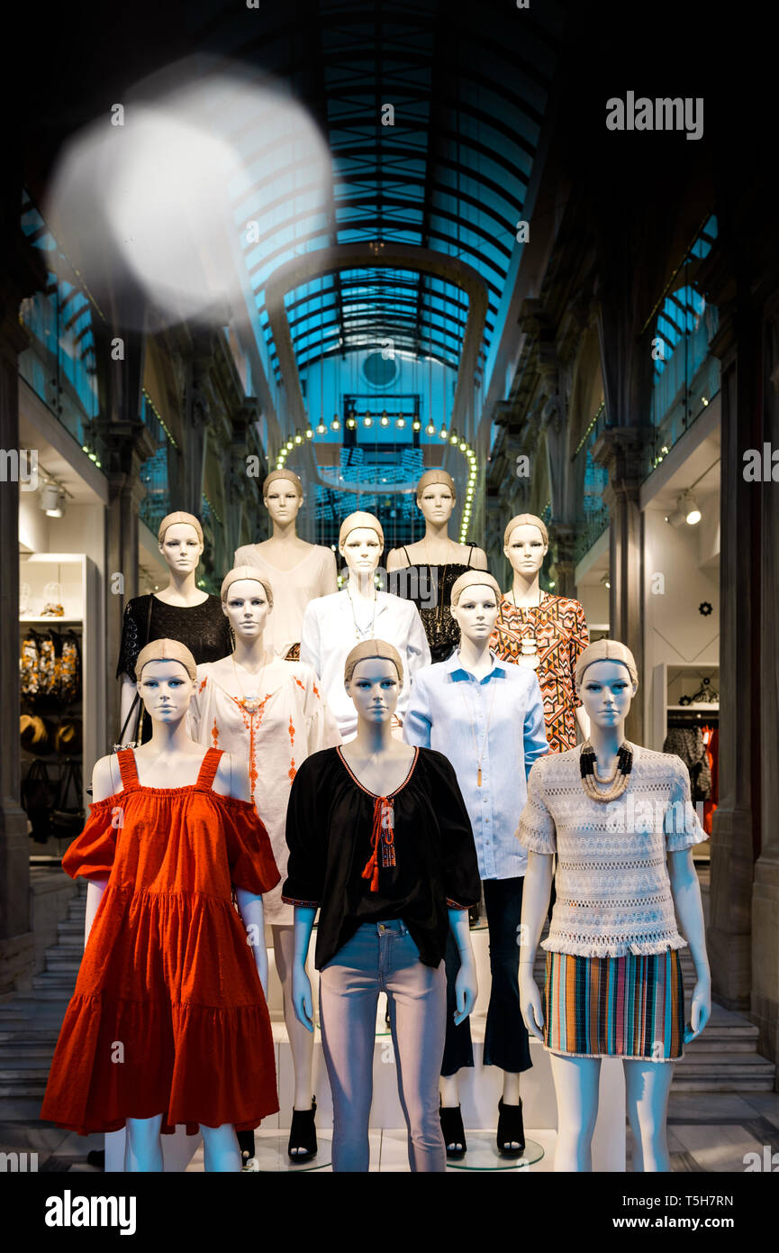 Athens shopping clothes hi-res stock photography and images - Page 2 - Alamy