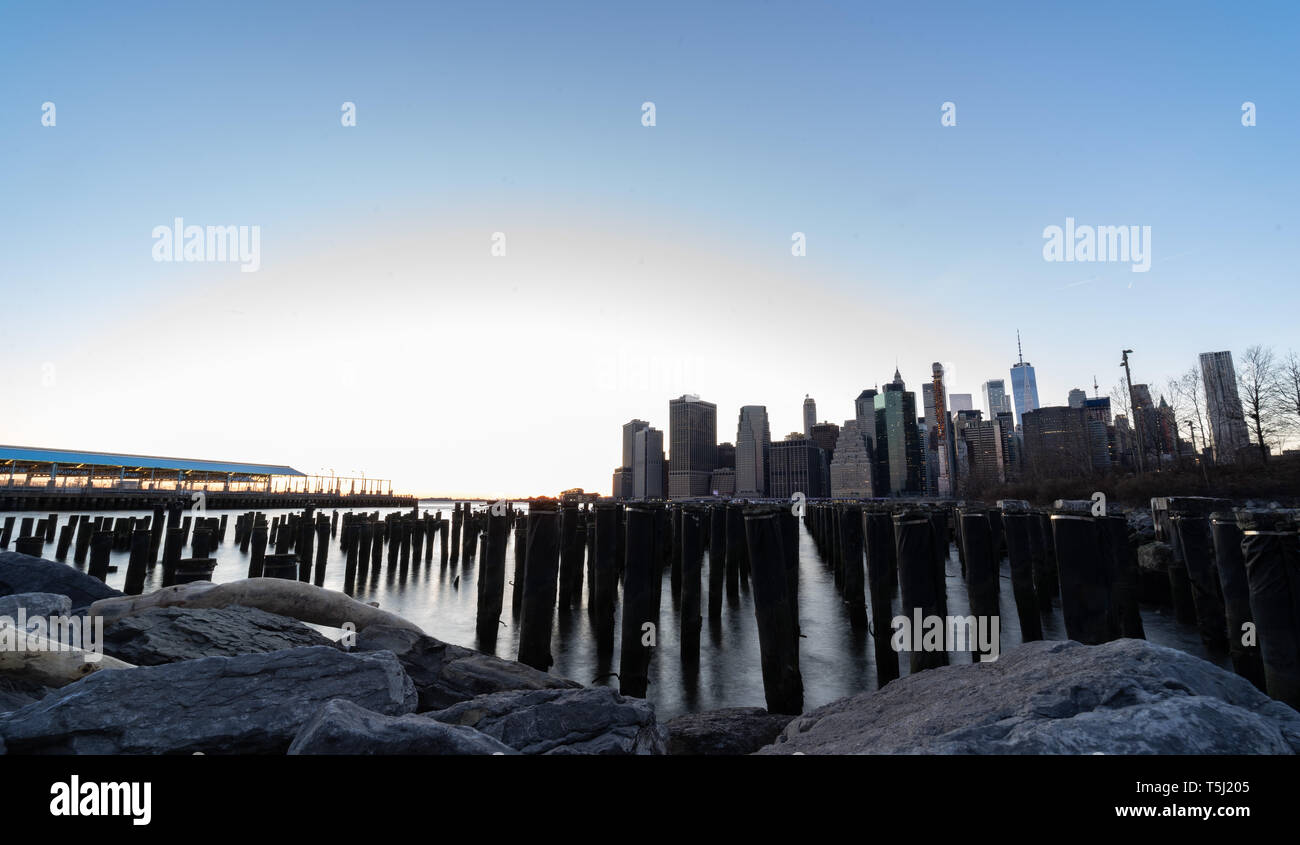 New York by night, Brooklyn Bridge Park Stock Photo Alamy