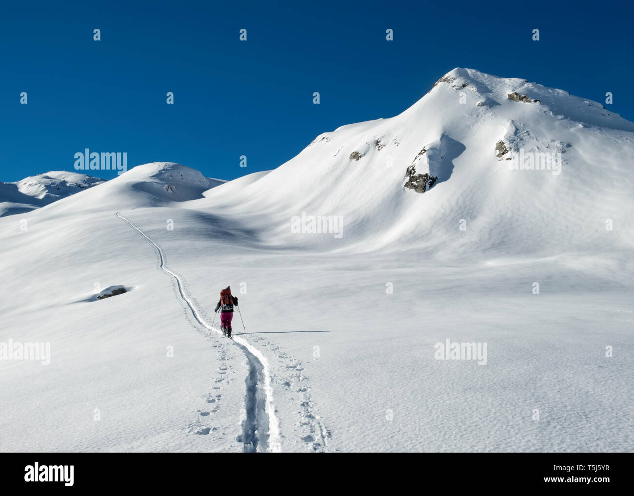 Switzerland, Bagnes, Cabane Marcel Brunet, Mont Rogneux, ski touring in the mountains Stock Photo