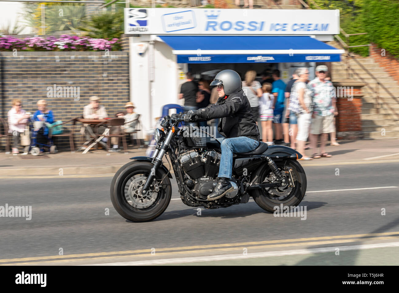 Harley Davidson Forty Eight riding at the Southend Shakedown motorcycle rally, Southend on Sea, Essex, UK Stock Photo