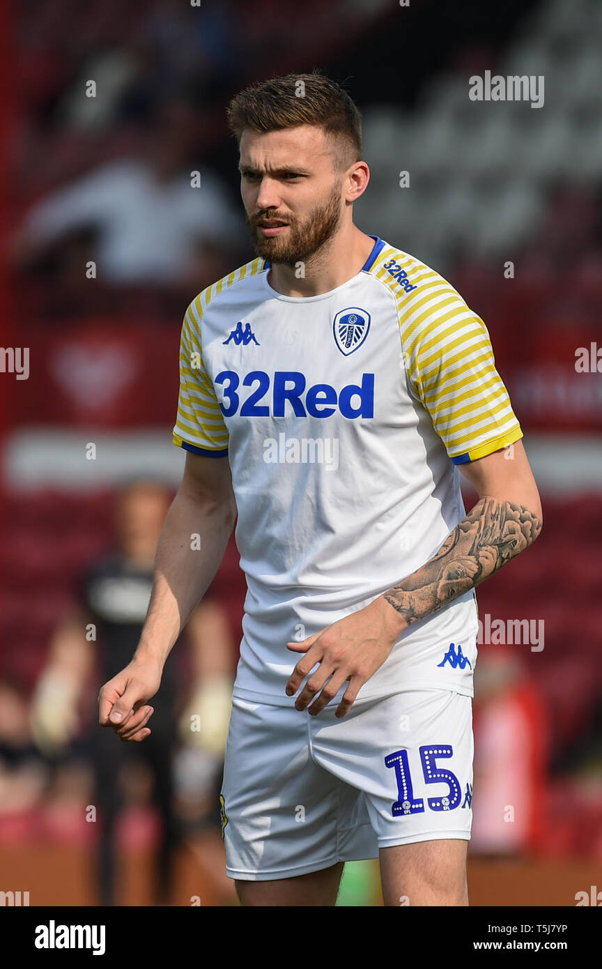 22nd April 2019 , Griffin Park, London, England; Sky Bet Championship, Brentford vs Leeds United ; Stuart Dallas (15) of Leeds Utd   Credit: Phil Westlake/News Images,  English Football League images are subject to DataCo Licence Stock Photo