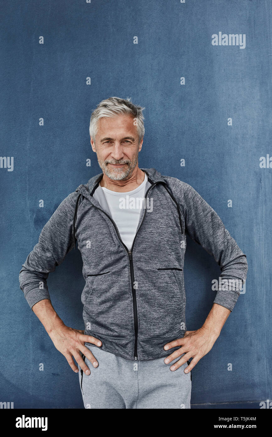 Portrait mature man standing hi-res stock photography and images - Alamy