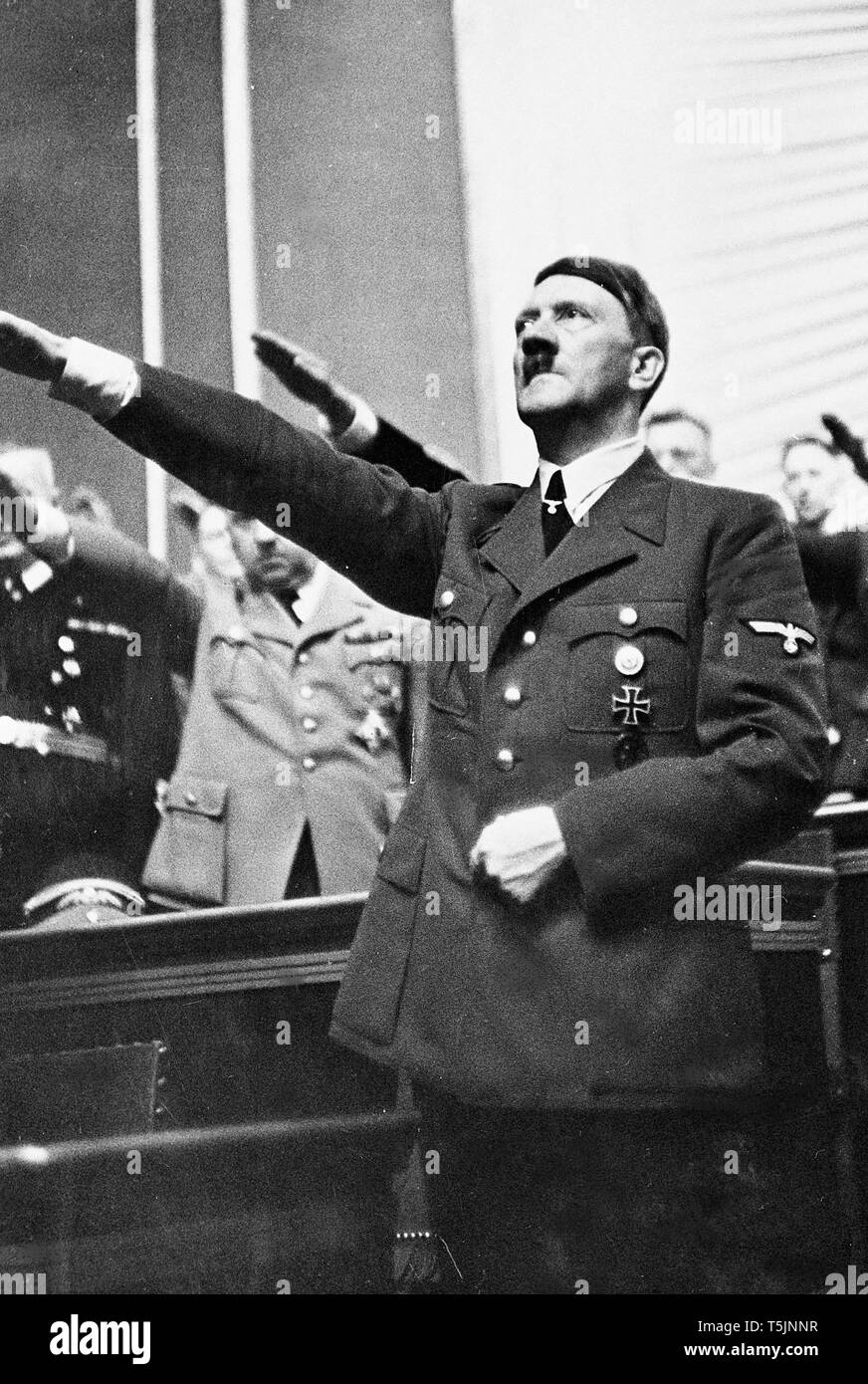 Eva Braun Collection (sest) - Original Caption: Deutschland, Deutschland, über Alles, über Alles in der Welt! Stock Photo