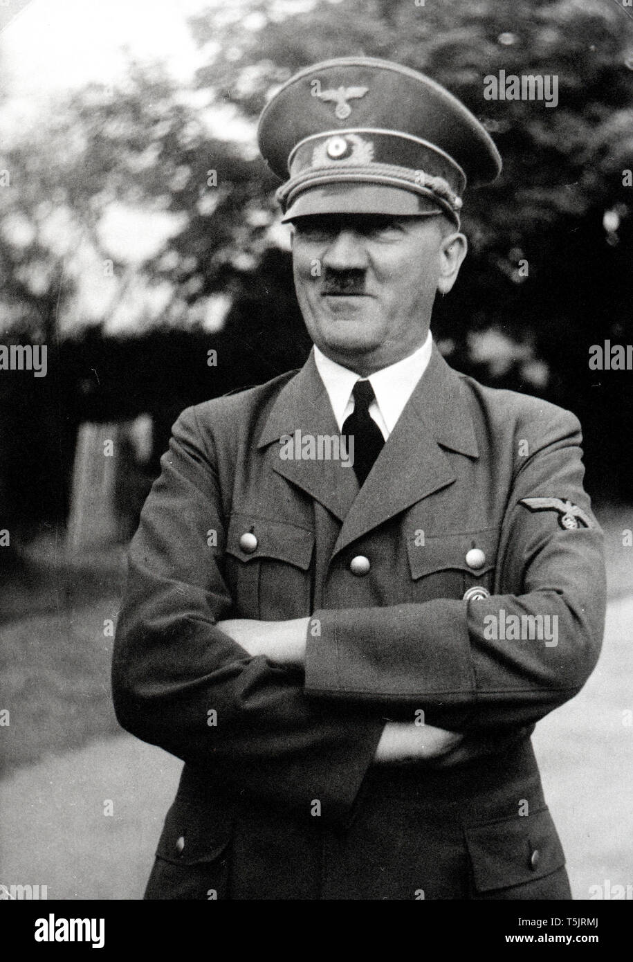 Eva Braun Collection (devet) - Adolf Hitler standing outdoors ca. late ...