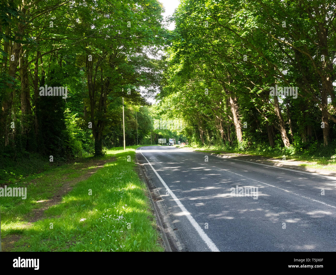 The Harrow Way/Grove Road Basingstoke Stock Photo Alamy