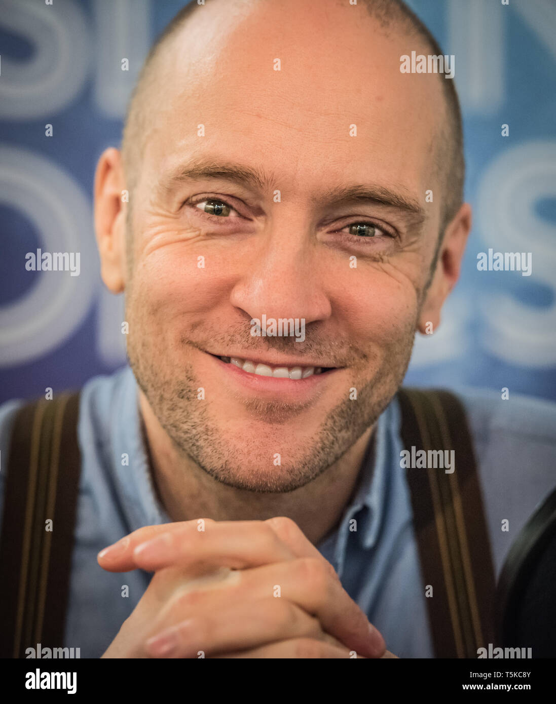Derren brown hi-res stock photography and images - Alamy