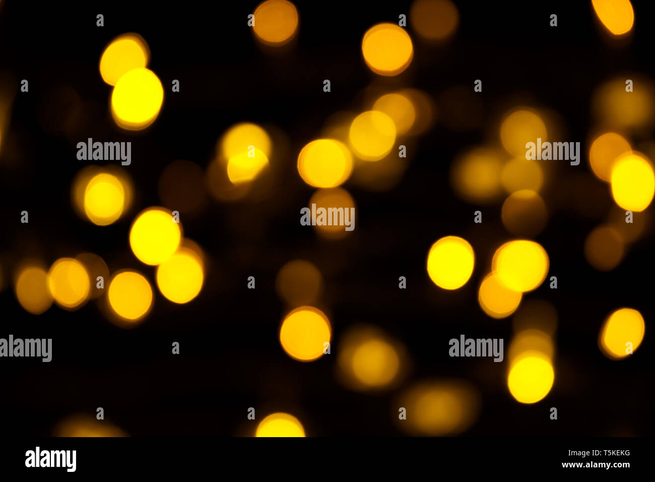 Bokeh on black hi-res stock photography and images - Alamy