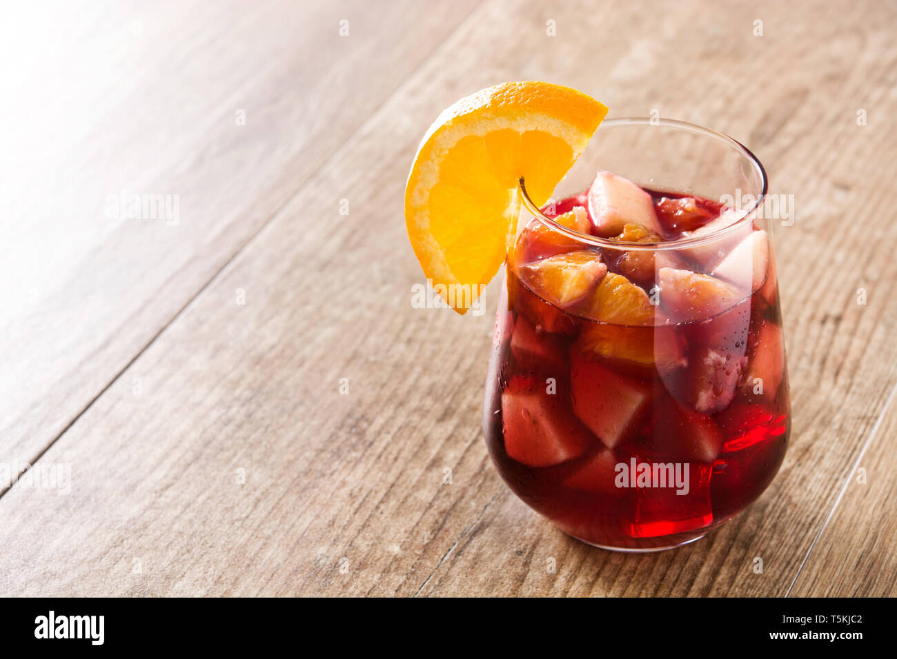 Sangria in a pitcher and in glasses Stock Photo - Alamy