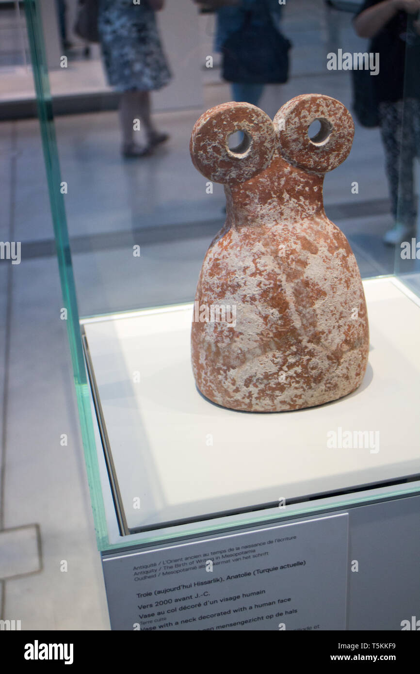 Kazuyo Sejima Louvre Lens High Resolution Stock Photography And Images Alamy