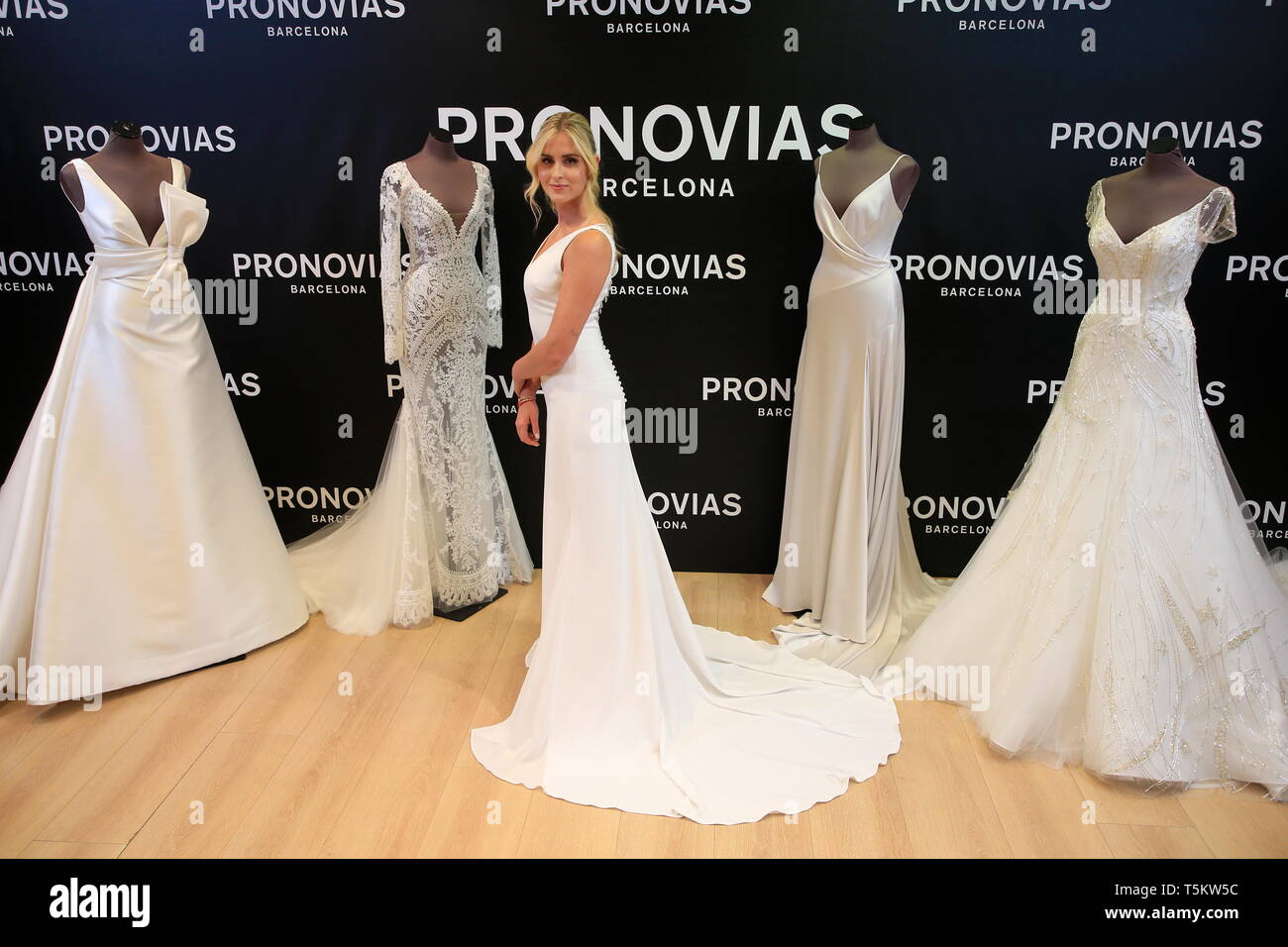 Barcelona, 25.04.2019 Pronovias preents the designs of Atelier Pronovias  2020 with Lucia Rivera, Lottie Moss, Valentina Ferragni and Brittay Snow at  P Stock Photo - Alamy