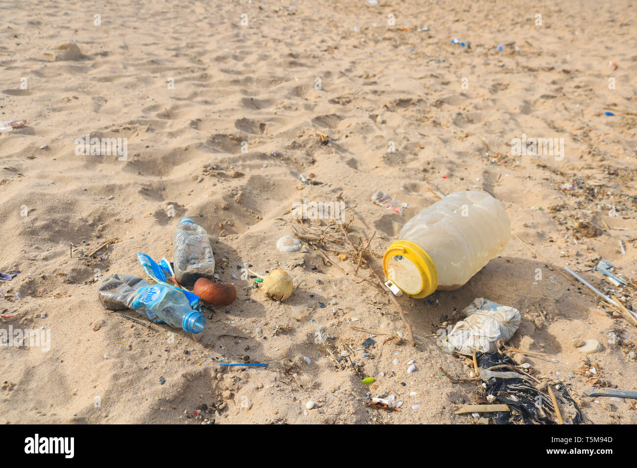 Beirut, Lebanon. 26th Apr, 2019. Plastic objects and consumer items