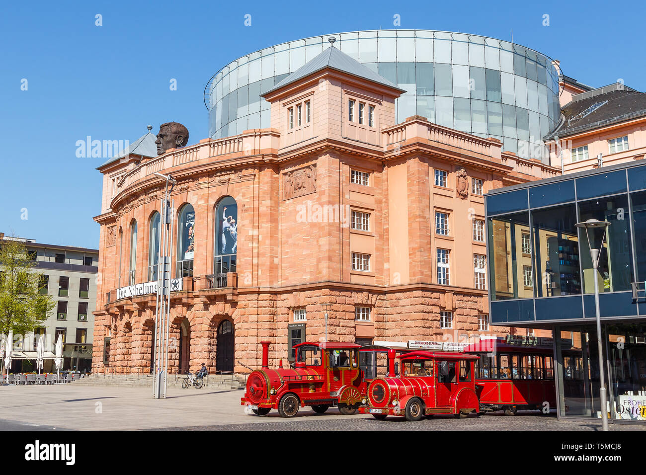 Mainz, das Staatstheater. 21st April 2019. Stock Photo