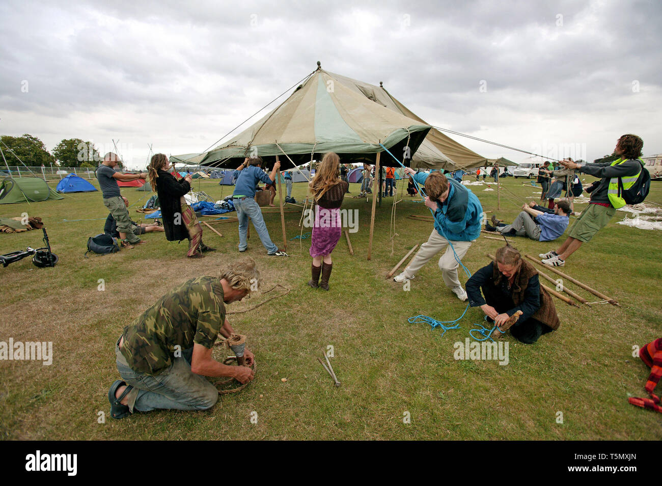 Climate Camp protesters set up camp on Blackheath to highlight climate change. London. 26/08/2009 Stock Photo