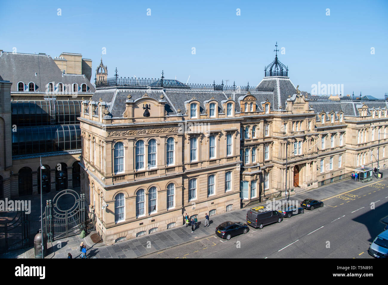Edinburgh sheriff court hires stock photography and images Alamy
