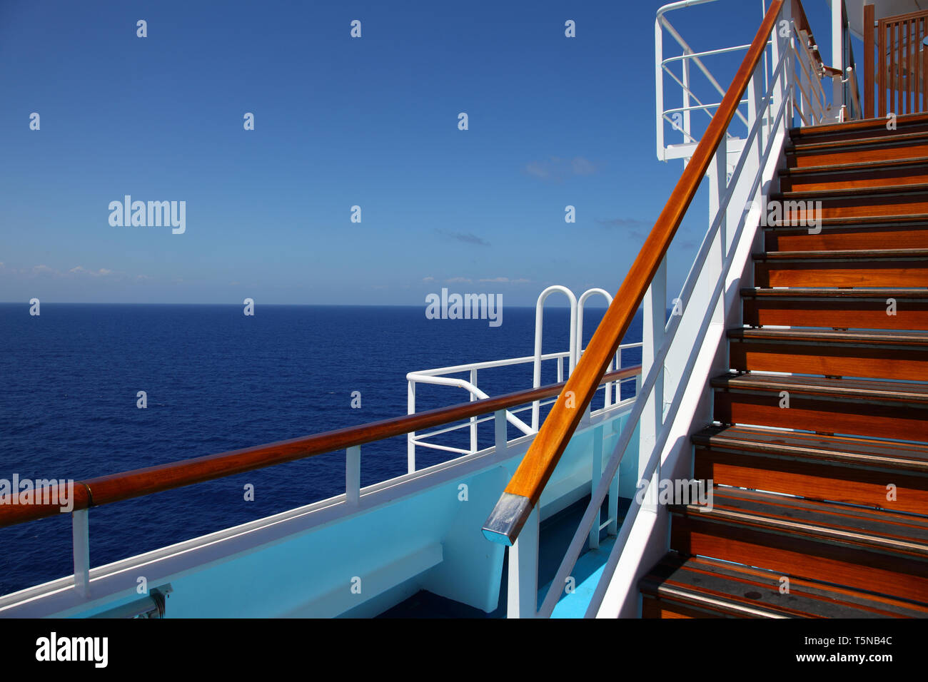 Caribbean cruise from boat hi-res stock photography and images - Alamy