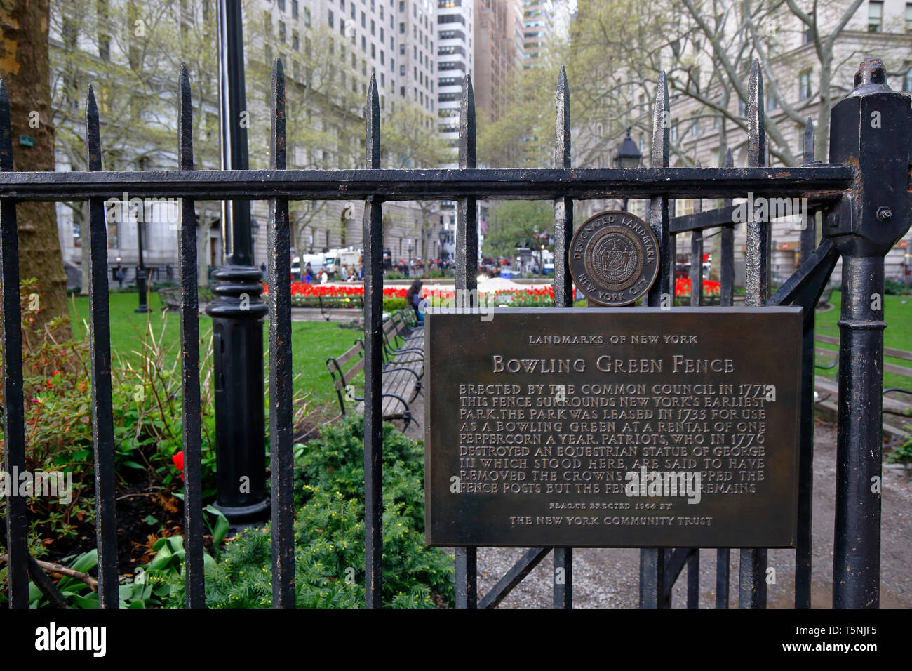 The Bowling Green Fence, oldest fence in New York City Stock Photo